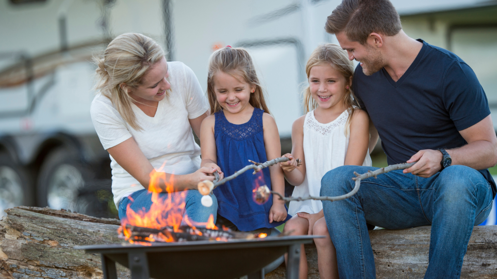 Family Camping Fun: Activities and Games to Keep Everyone Entertained ...